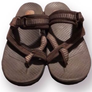 Sketchers Outdoor Lifestyle. Padded Thong Flip Flops In great condition Size 11